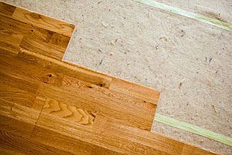 Isolante in lana naturale inserita sotto parquet