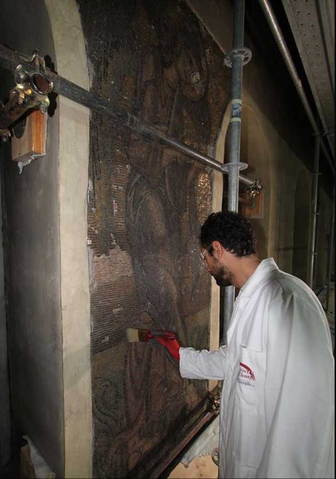 Restauro mosaico